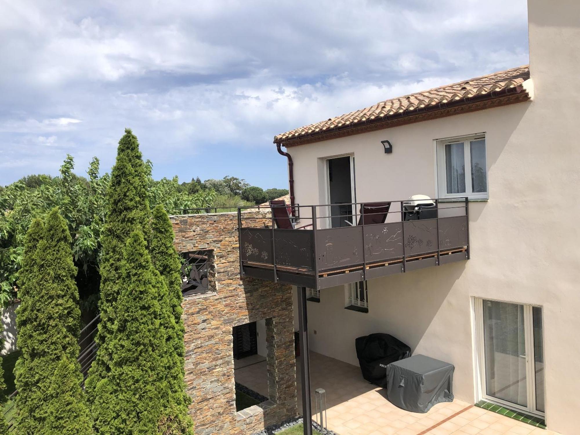 Gites La Catalane Theza Pokoj fotografie